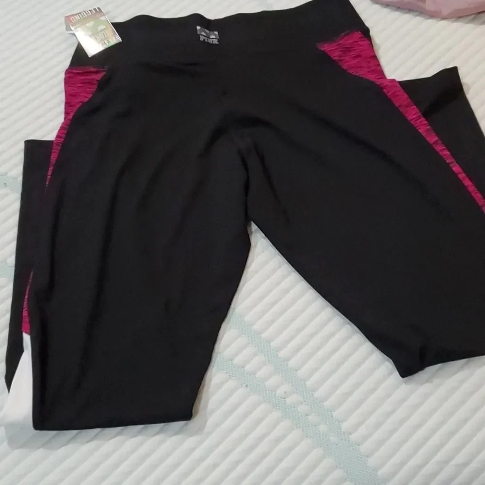VS PINK ULTIMATE LEGGINGS NWT